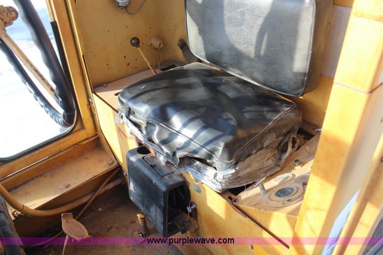 image for item H1457 Galion 503A motor grader