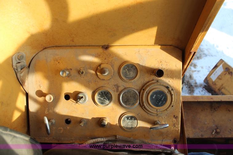 image for item H1457 Galion 503A motor grader