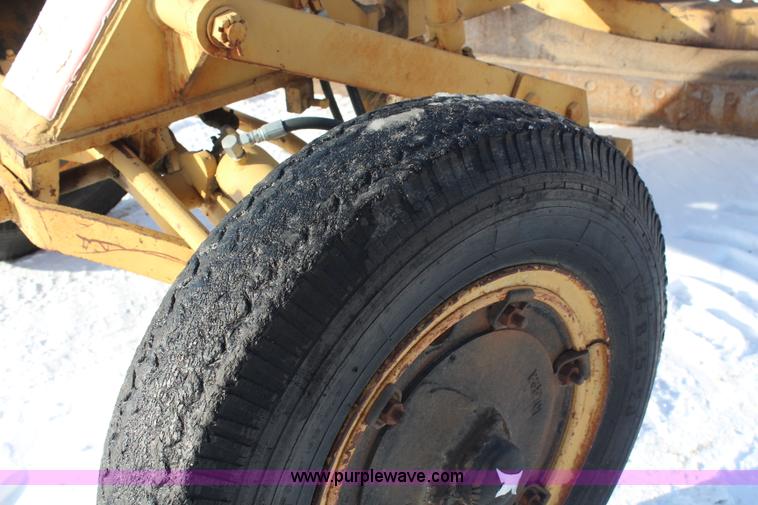 image for item H1457 Galion 503A motor grader