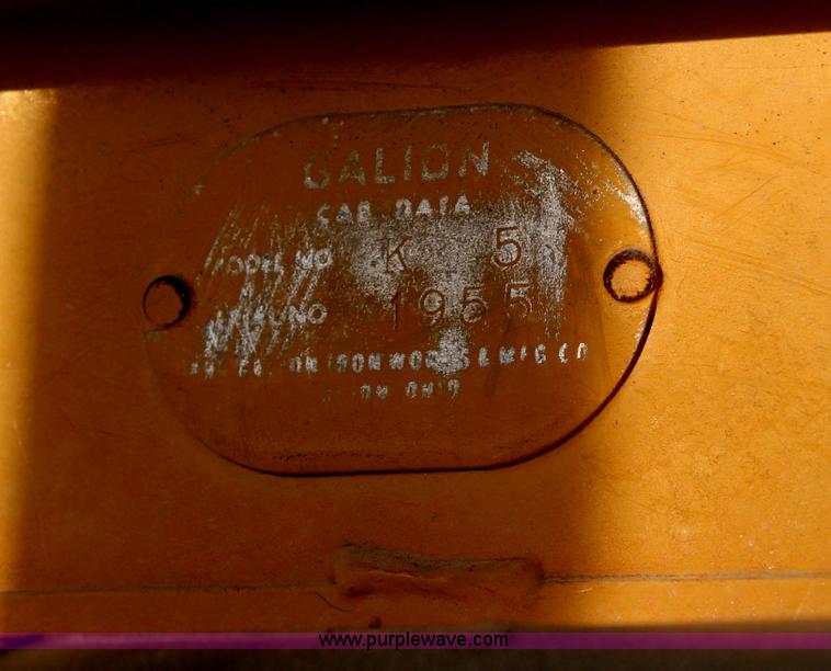 image for item H1457 Galion 503A motor grader