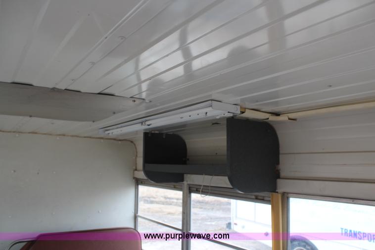 image for item H1496 1984 Ford Econoline E350 bus