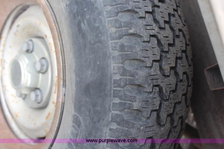 image for item H1500 1994 Chevrolet 1500 pickup truck