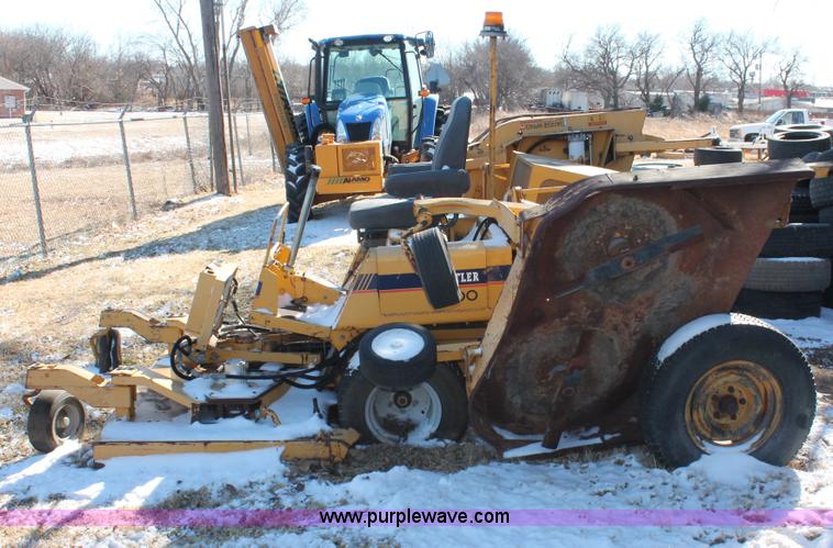 image for item H8290 Hustler 4600 lawn mower