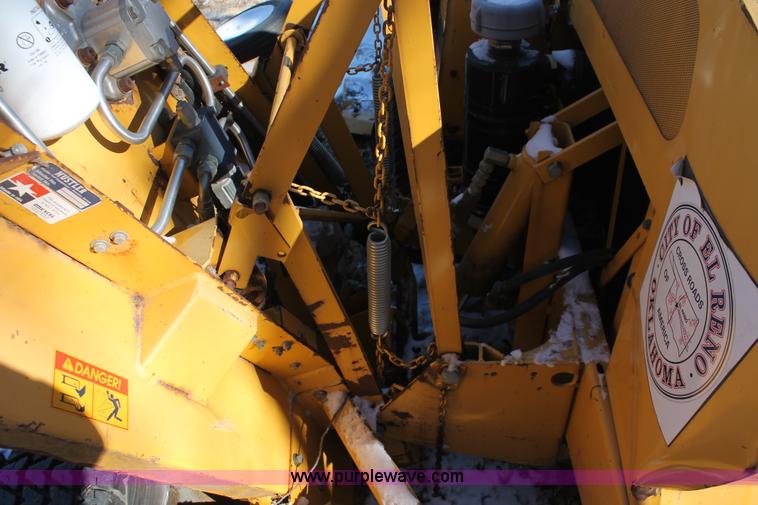 image for item H8290 Hustler 4600 lawn mower