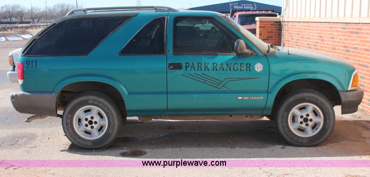 image for item H8292 1995 Chevrolet Blazer SUV