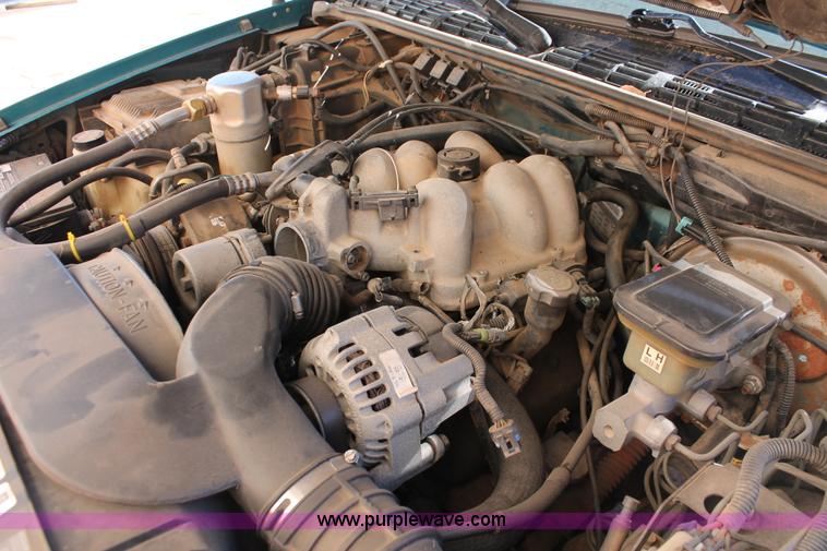 image for item H8292 1995 Chevrolet Blazer SUV