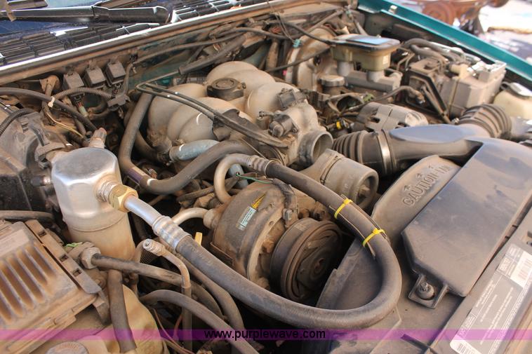 image for item H8292 1995 Chevrolet Blazer SUV