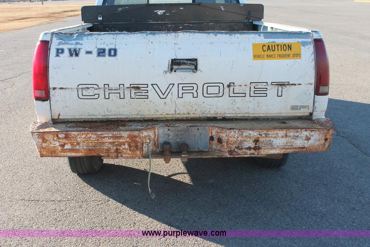 image for item H8294 1998 Chevrolet Cheyenne 1500 pickup truck