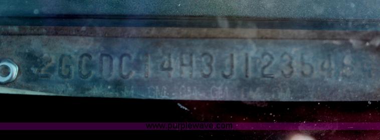 image for item H8294 1998 Chevrolet Cheyenne 1500 pickup truck