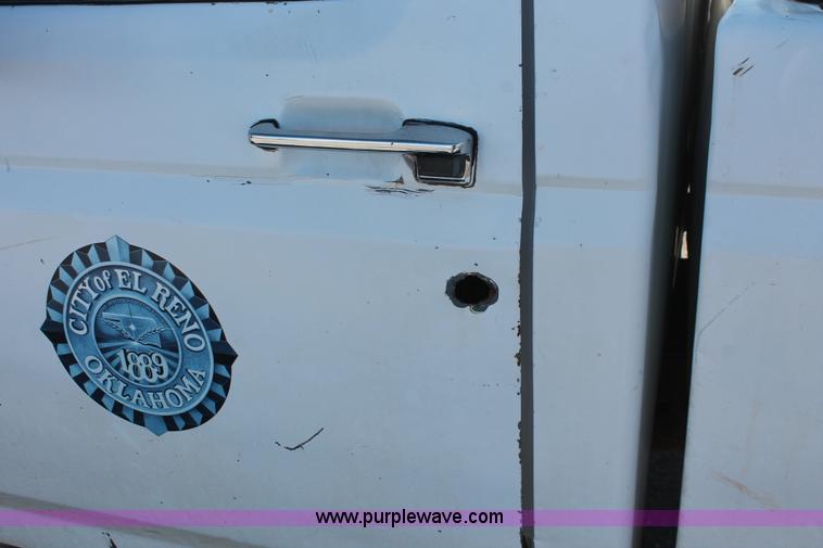 image for item H8295 1997 Ford F250 pickup truck