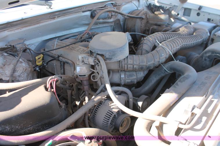 image for item H8295 1997 Ford F250 pickup truck