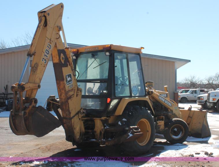 image for item H8297 1994 John Deere 310D backhoe