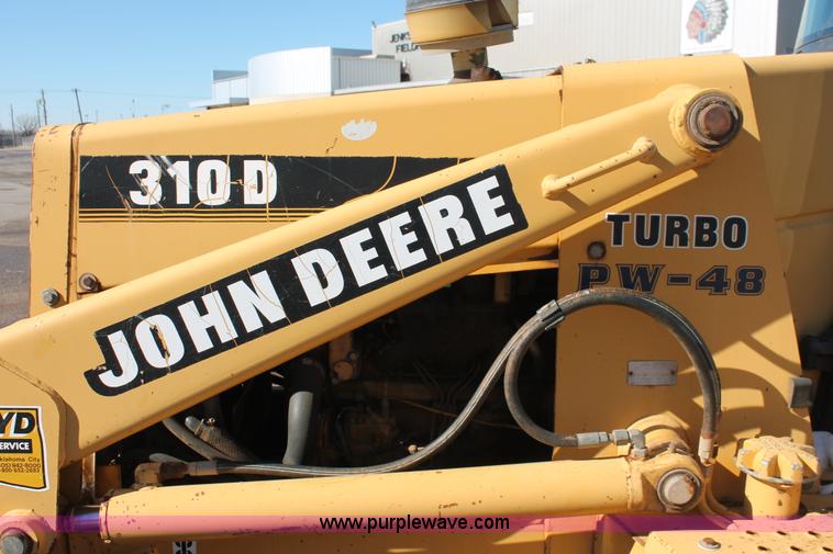 image for item H8297 1994 John Deere 310D backhoe