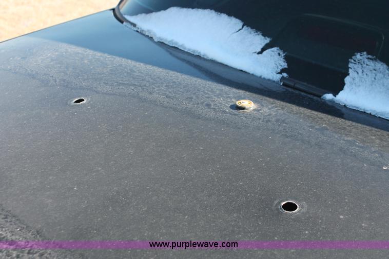 image for item H8298 2000 Ford Crown Victoria Police Interceptor