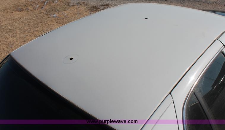 image for item H8298 2000 Ford Crown Victoria Police Interceptor