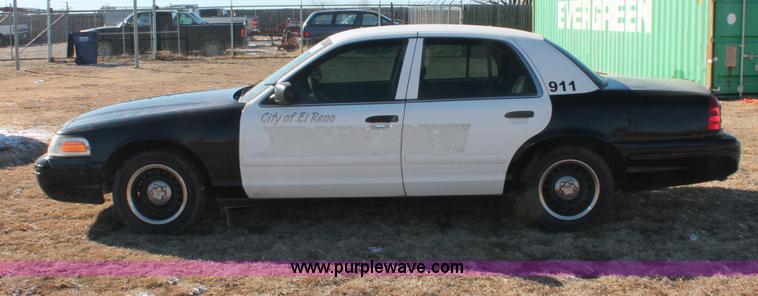 image for item H8299 2000 Ford Crown Victoria Police Interceptor