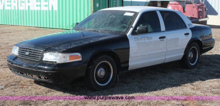 image for item H8299 2000 Ford Crown Victoria Police Interceptor