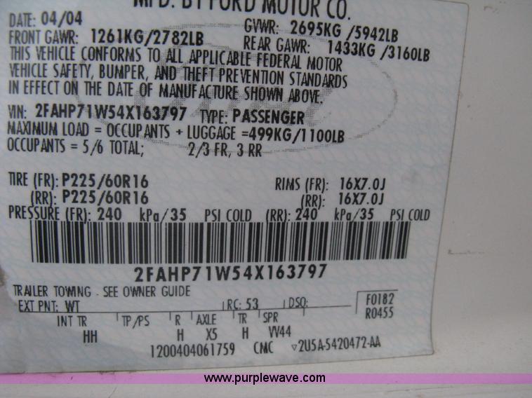 image for item I5606 2004 Ford Crown Victoria Police Interceptor