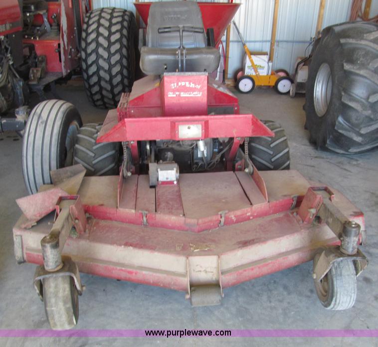 image for item I7143 2001 Zipper TS2293K zero turn lawn mower