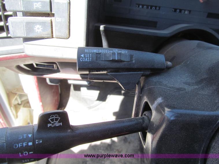 image for item I7145 1991 Chevrolet S10 pickup truck