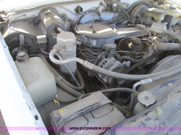 image for item I7145 1991 Chevrolet S10 pickup truck