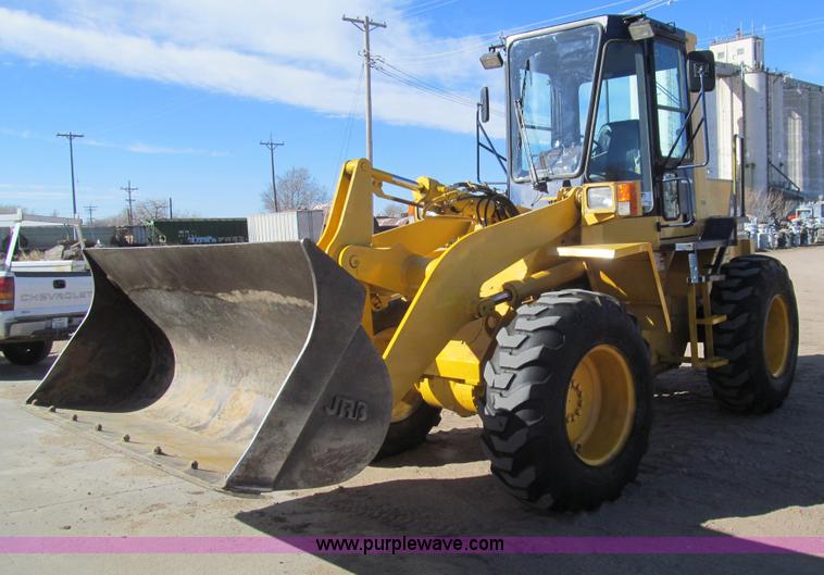 image for item I7157 1996 Komatsu WA120-1 wheel loader
