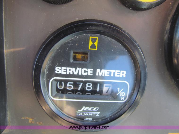 image for item I7157 1996 Komatsu WA120-1 wheel loader