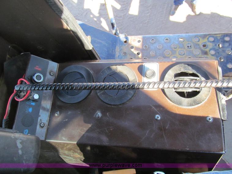 image for item I7157 1996 Komatsu WA120-1 wheel loader