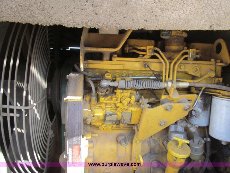 image for item I7157 1996 Komatsu WA120-1 wheel loader