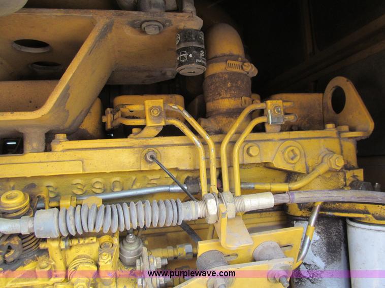 image for item I7157 1996 Komatsu WA120-1 wheel loader