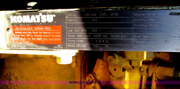 image for item I7157 1996 Komatsu WA120-1 wheel loader