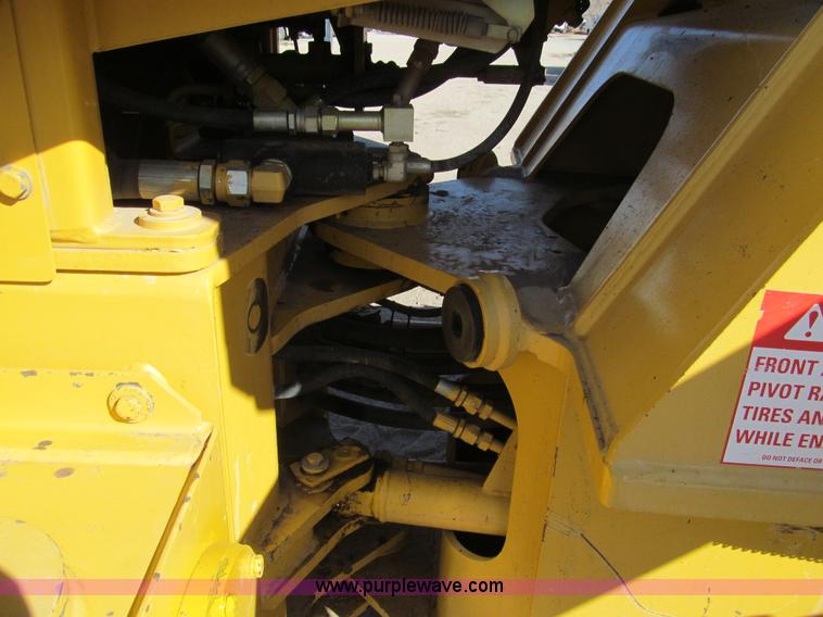 image for item I7157 1996 Komatsu WA120-1 wheel loader