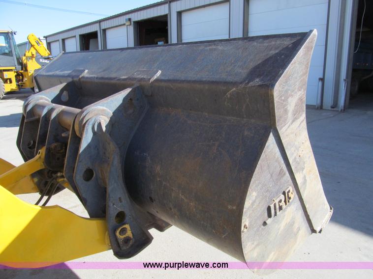 image for item I7157 1996 Komatsu WA120-1 wheel loader