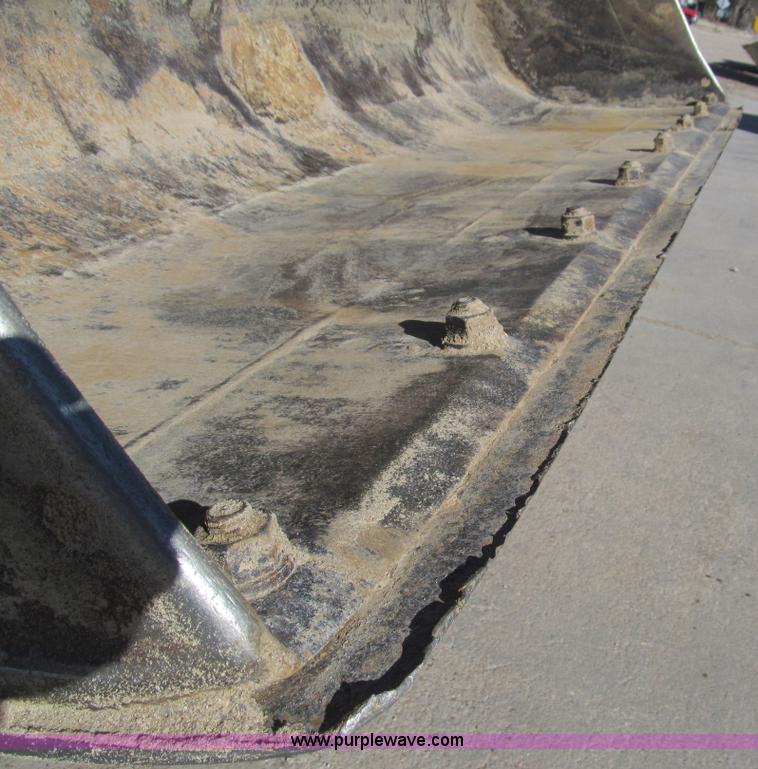 image for item I7157 1996 Komatsu WA120-1 wheel loader