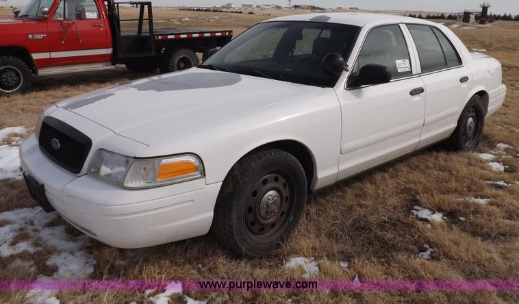 image for item I9078 2008 Ford Crown Victoria Police Interceptor