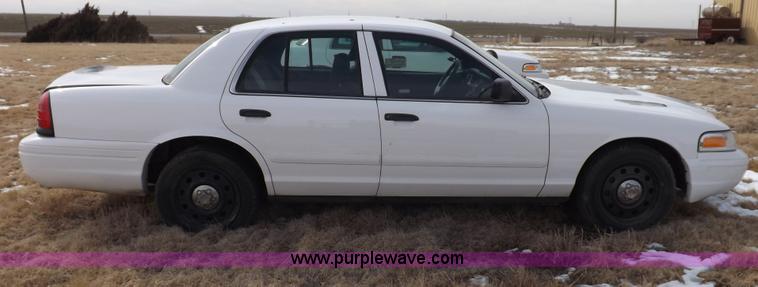 image for item I9078 2008 Ford Crown Victoria Police Interceptor