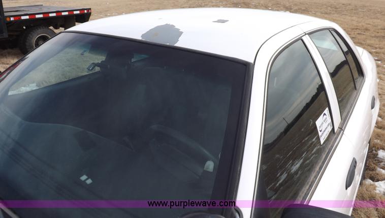 image for item I9078 2008 Ford Crown Victoria Police Interceptor