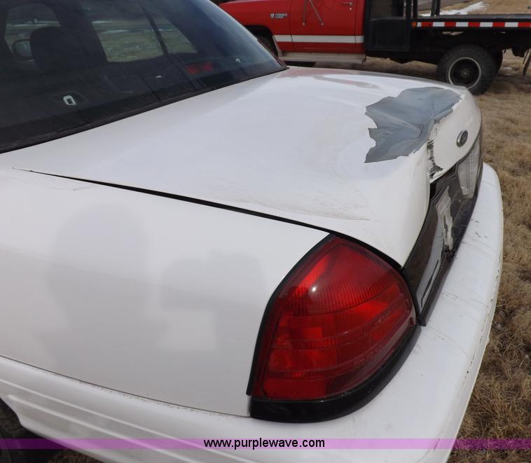 image for item I9078 2008 Ford Crown Victoria Police Interceptor