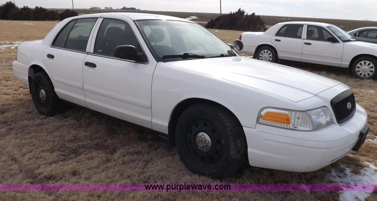 image for item I9080 2008 Ford Crown Victoria Police Interceptor