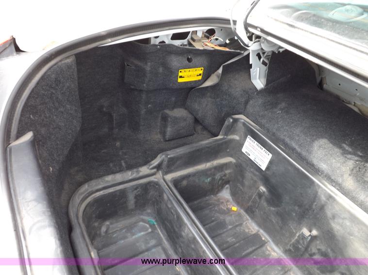 image for item I9080 2008 Ford Crown Victoria Police Interceptor