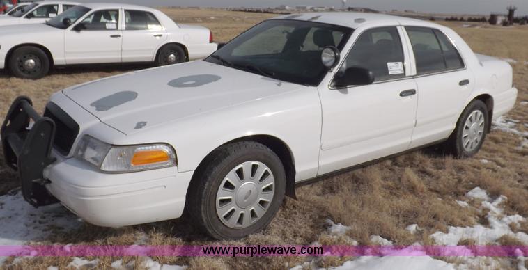image for item I9081 2008 Ford Crown Victoria Police Interceptor