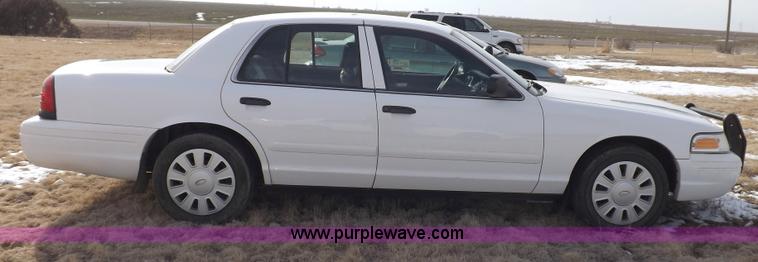 image for item I9081 2008 Ford Crown Victoria Police Interceptor