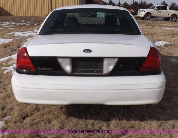 image for item I9081 2008 Ford Crown Victoria Police Interceptor
