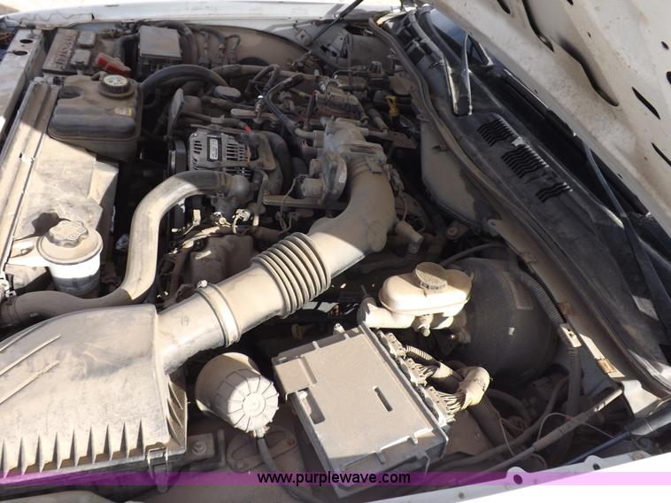 image for item I9081 2008 Ford Crown Victoria Police Interceptor