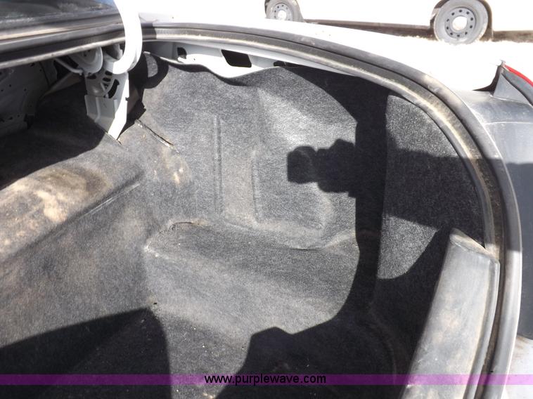 image for item I9081 2008 Ford Crown Victoria Police Interceptor