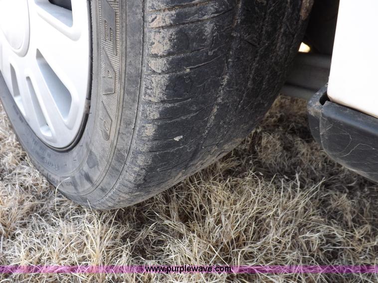 image for item I9081 2008 Ford Crown Victoria Police Interceptor