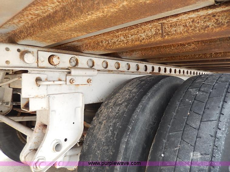 image for item I9351 1989 American 48' dry van trailer