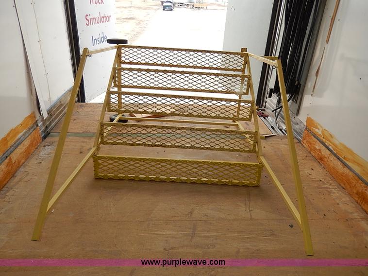 image for item I9351 1989 American 48' dry van trailer