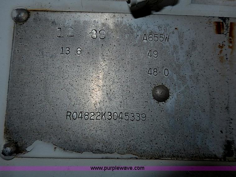 image for item I9351 1989 American 48' dry van trailer