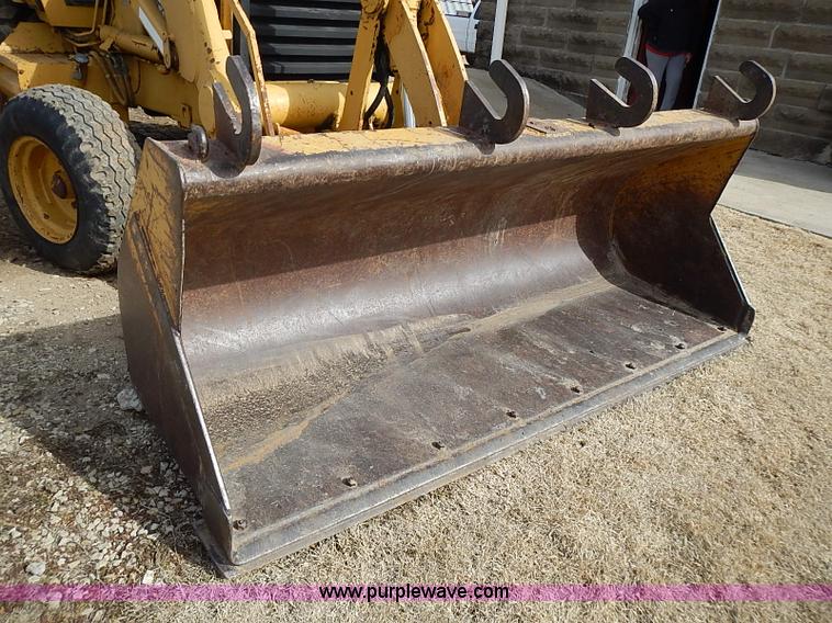 image for item I9385 1987 Caterpillar 426 backhoe